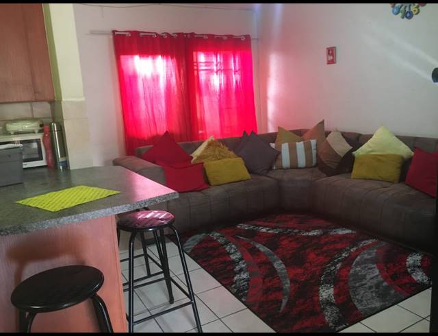 2 BEDROOM SECTIONAL TITLE FOR SALE IN COMET